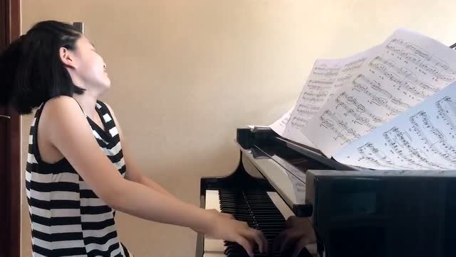 【霍然钢琴】课下练琴大阁又开始放飞自我了!
