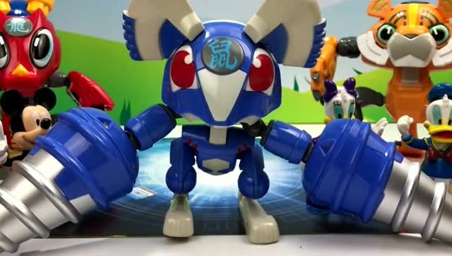 玩钢钾小龙侠鼠来宝变形玩具儿童游戏故事