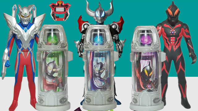 奥特之父胶囊配合赛罗奥特曼胶囊升华变身捷德奥特曼豪勇形态