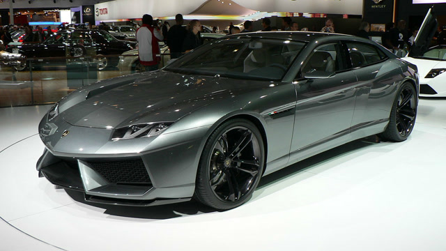 兰博基尼推出4门轿车,看完价格,网友:还是交给众泰吧!