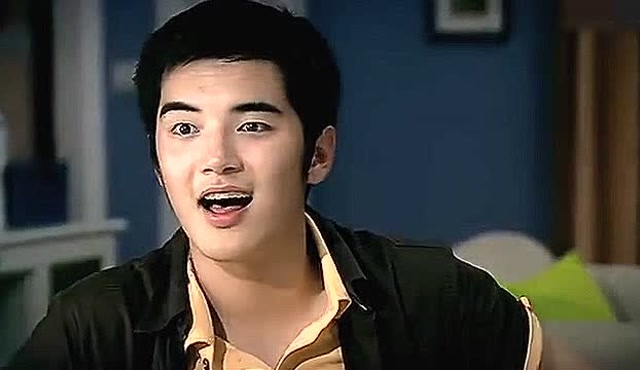 陆展博耍帅抽雪茄,被林宛瑜拆穿用假钞