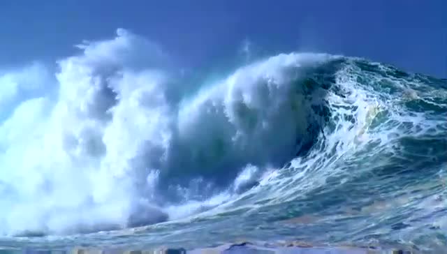 看十遍!实拍大海的波澜壮阔,海浪太美,看完心情难以平复