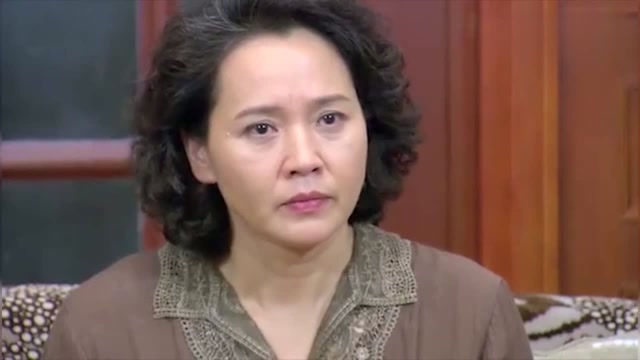 门第:张茵打电话找何妈妈,相约茶楼见面,处理春生小贝的事