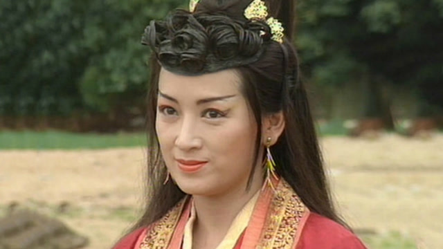 《雪花神剑》聂小凤终于攻破血池,梅绛雪用机关与她对抗