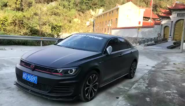 改装黑武士风格的大众凌渡gts