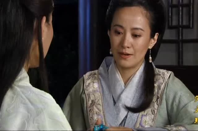 朱元璋玉儿还在看着花荣剪的窗花马皇后来了对不住玉儿