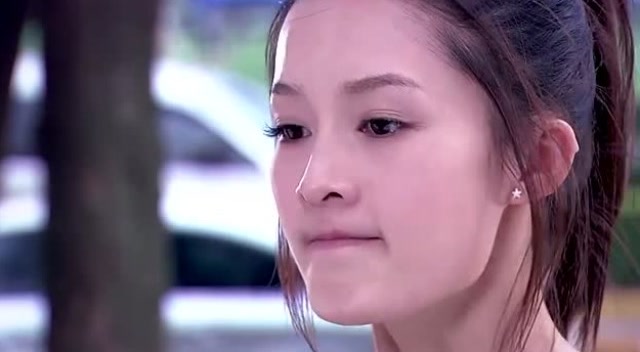 余菲为帮舅舅还债做出这种事,恶霸都被吓破胆:不出来混太浪费了!