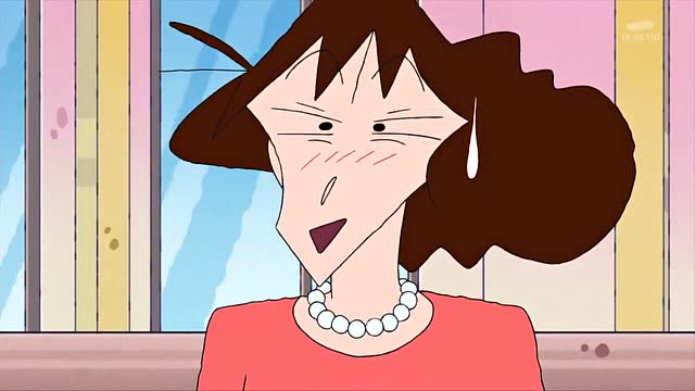 蜡笔小新:风间妈妈假惺惺地夸小新做的胸针漂亮反而让美伢更尴尬