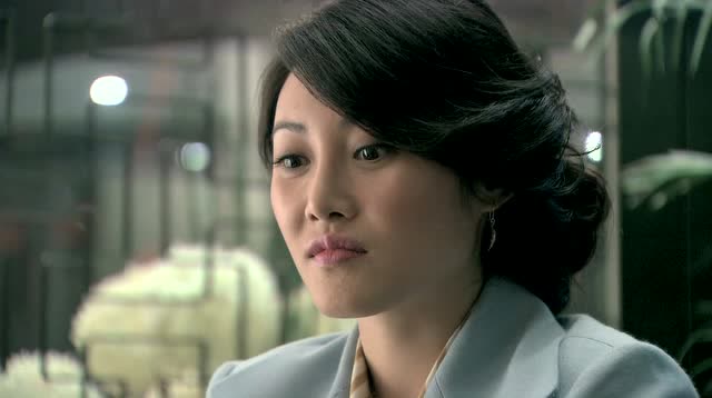 贾翠兰找奥维兰先生想拿到出口中东绣品的订单,遭奥维兰先生拒绝