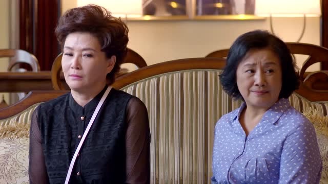 淘气爷孙:小夫妻终于可以单独的享受二人世界了