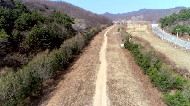 航拍旬邑秦直道文化苑