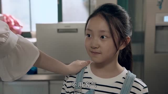 回家的路有多远:美女到好友家串门,不料小女孩的脸竟是这样的,怎么弄