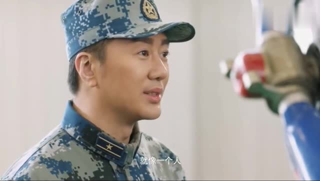 飞行少年:教导员苦口婆心劝高松