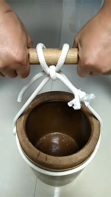 农村抬大缸最妙的方法来了