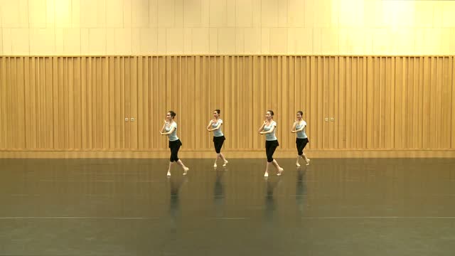 中国舞蹈家协会少儿舞蹈考级第九级:05花帽