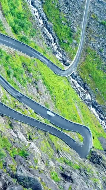 九曲十八弯地公路