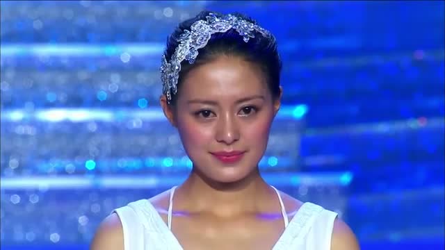 舞出我人生女神王力可落泪,司机六年时光教残障舞者简短舞蹈