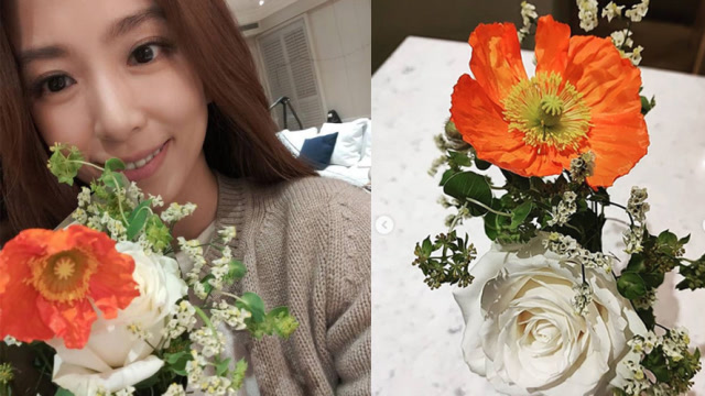 人比花还美!田馥甄捧鲜花晒素颜自拍