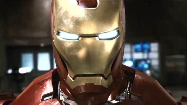 钢铁侠1托尼穿盔甲镜头