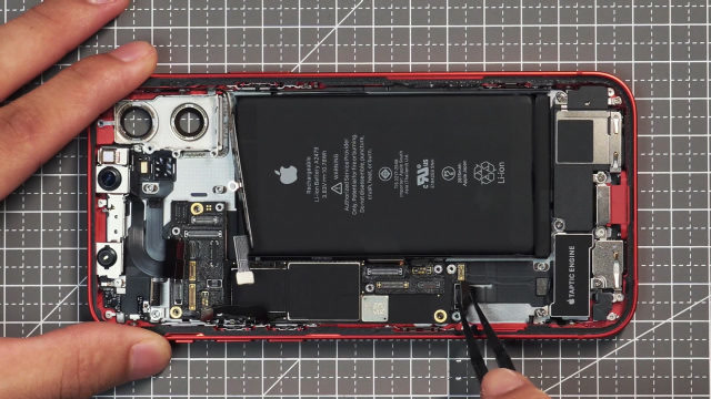 缩水还是跃进?iphone 12量产版拆解