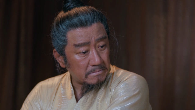 狼殿下:楚馗回到宫中,由遥姬接掌夜煞之首,但还缺