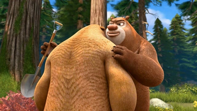 熊出没:熊二遇到委屈求抱抱,熊大是兄如父的安慰,好贴心!