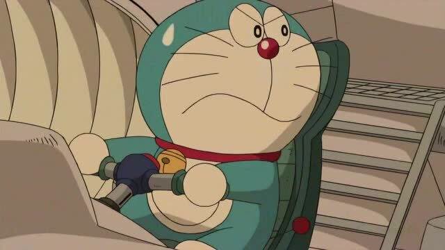 大雄驾驶飞船和外星人决战,哆啦a梦替他挡了枪,然后消失在天空