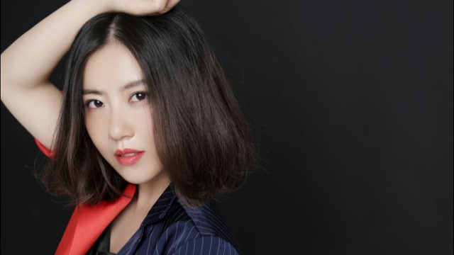 花僮不愧是"百变歌姬",一首《浪子闲话》展现了国风美,太好听了!