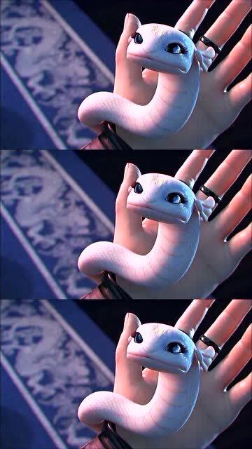 美杜莎变成蛇也太萌了,这粉嫩的颜色,真怕萧炎把持不住呀