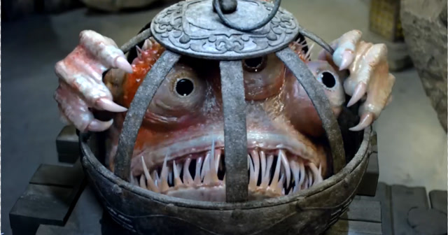 奇门遁甲:小怪物看着人畜无害,吃起人来一点不含糊,太厉害了