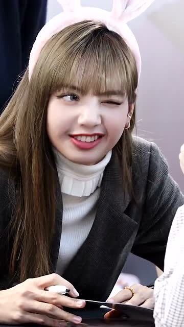 lisa的wink,她眼一眨,我心一动!太绝了
