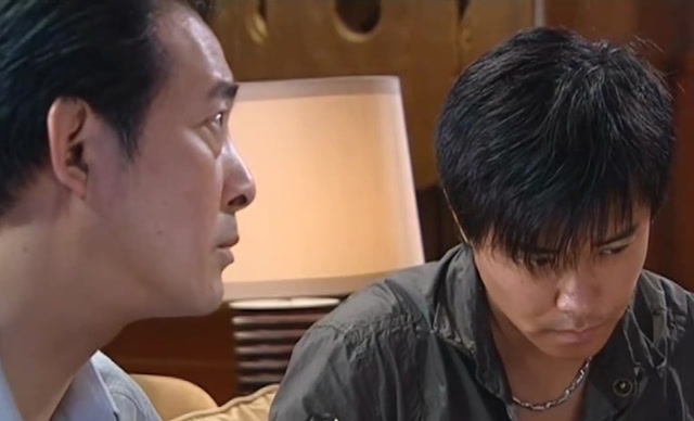 狭路相逢:燕子早就看出老黄身份可疑,但还是被爱情冲昏头脑