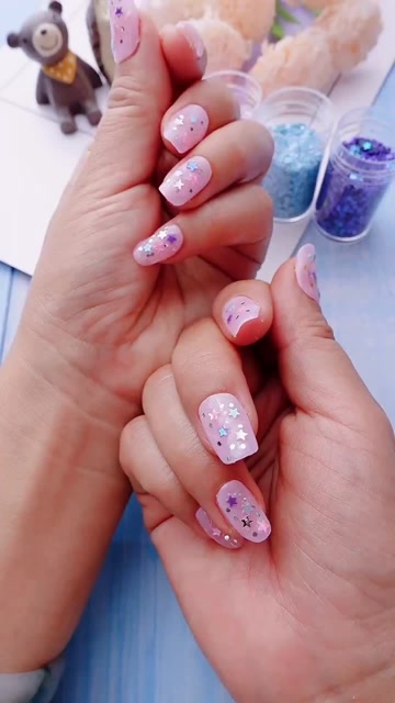 普通吸管也可以美甲,快和闺蜜一起做起来吧