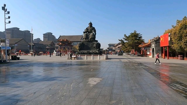 呼和浩特大召文化历史广场之九边第一泉