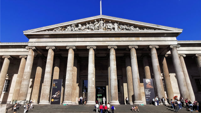 大英博物馆正门(上)丨复制希腊,世界上最的光明正大的"抄袭门"