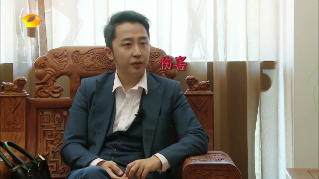 李冠廷直言回家吃饭内心还是很抗拒,毕竟隔阂比较深