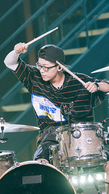 【直拍】谢渊宇《leave me alone》