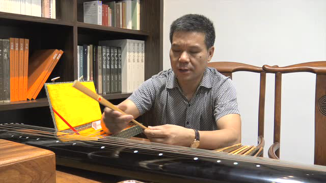 芸廷小坐:襟袖无风——徐义林,徐家东苏作扇骨展