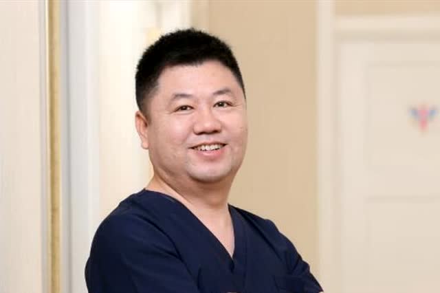 任学会吸脂塑身打造无暇轮廓