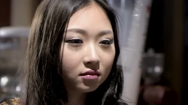 美女被催眠 腾讯网