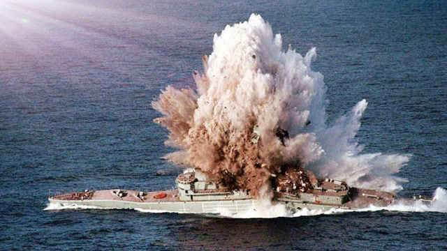 百年难得一见 国产鱼雷水下爆炸画面