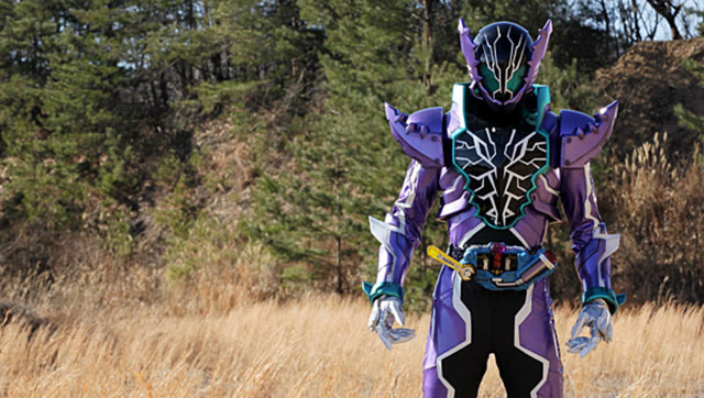 假面骑士build:四骑鳄霸帅气登场,下集战兔又要被揍了!