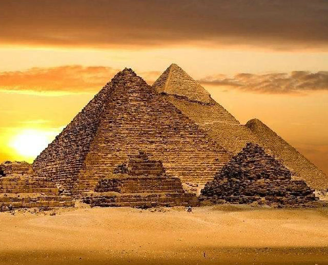 一段视频为你揭秘埃及金字塔内千年不腐的真因!