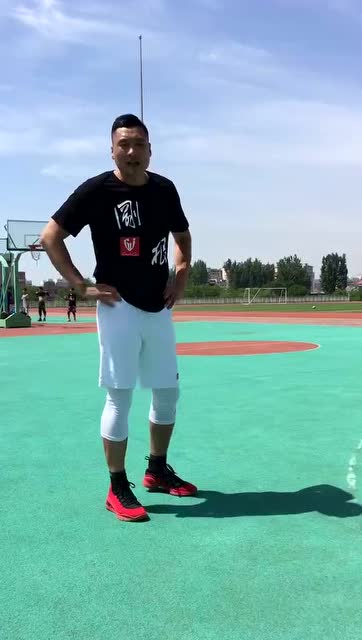 快手网红郭教练篮球教学