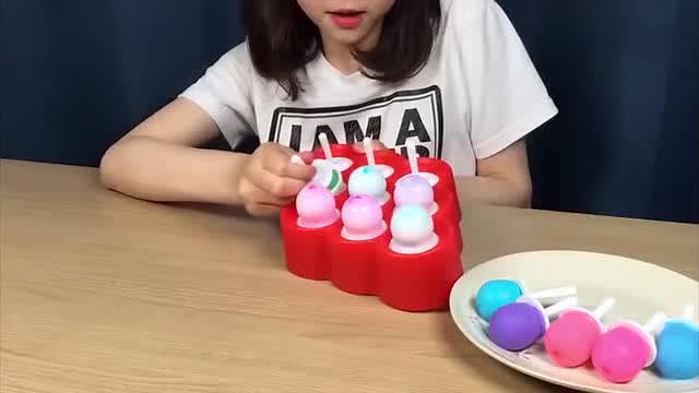 小伶玩具 自制高人气的七彩雪糕冰淇淋