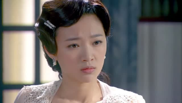 烽火佳人:黎雪梅变卖沈之沛给的宝石项链给黎邵峰买相机被发现