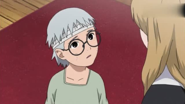 《火影忍者》药师兜小时候视力不好被嫌弃,妈妈第一天就送一副眼镜