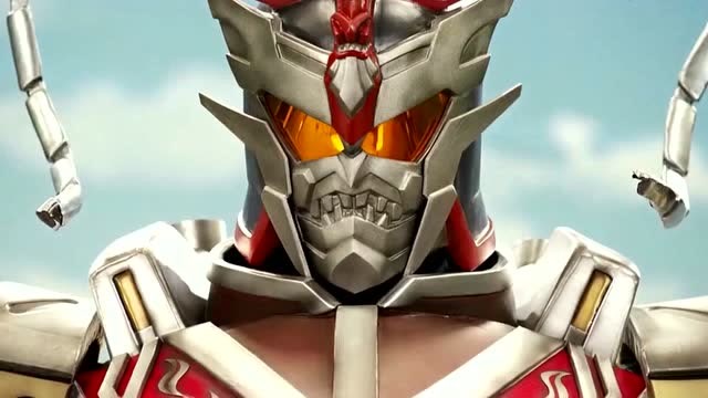 《精诚的心群英传奇》这个英雄太可怕了,刘沛三兄弟的攻击对他无效!