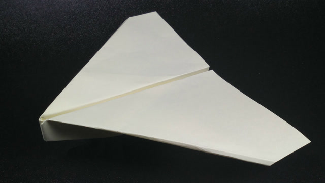 飞得远,滞空时间长的三角翼纸飞机