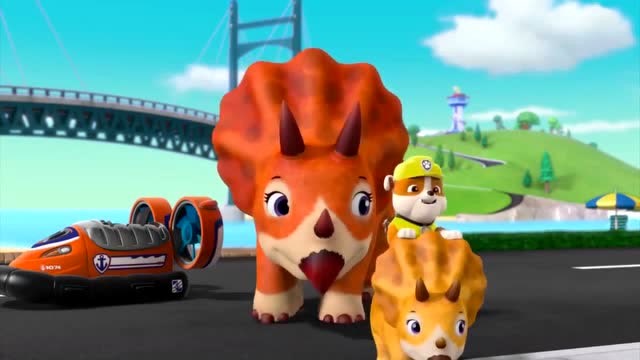 汪汪队立大功:霸王龙跟着露玛,这下大家可以救出翼手龙宝宝了